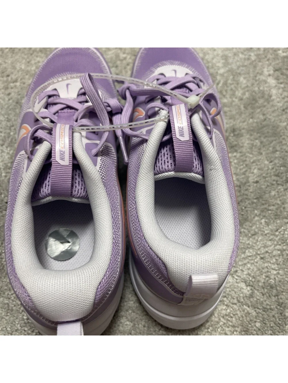 nike sneakers youth 7 new
